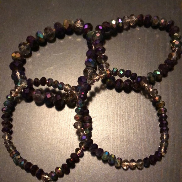Purple and Black stretch bracelets - Picture 1 of 4